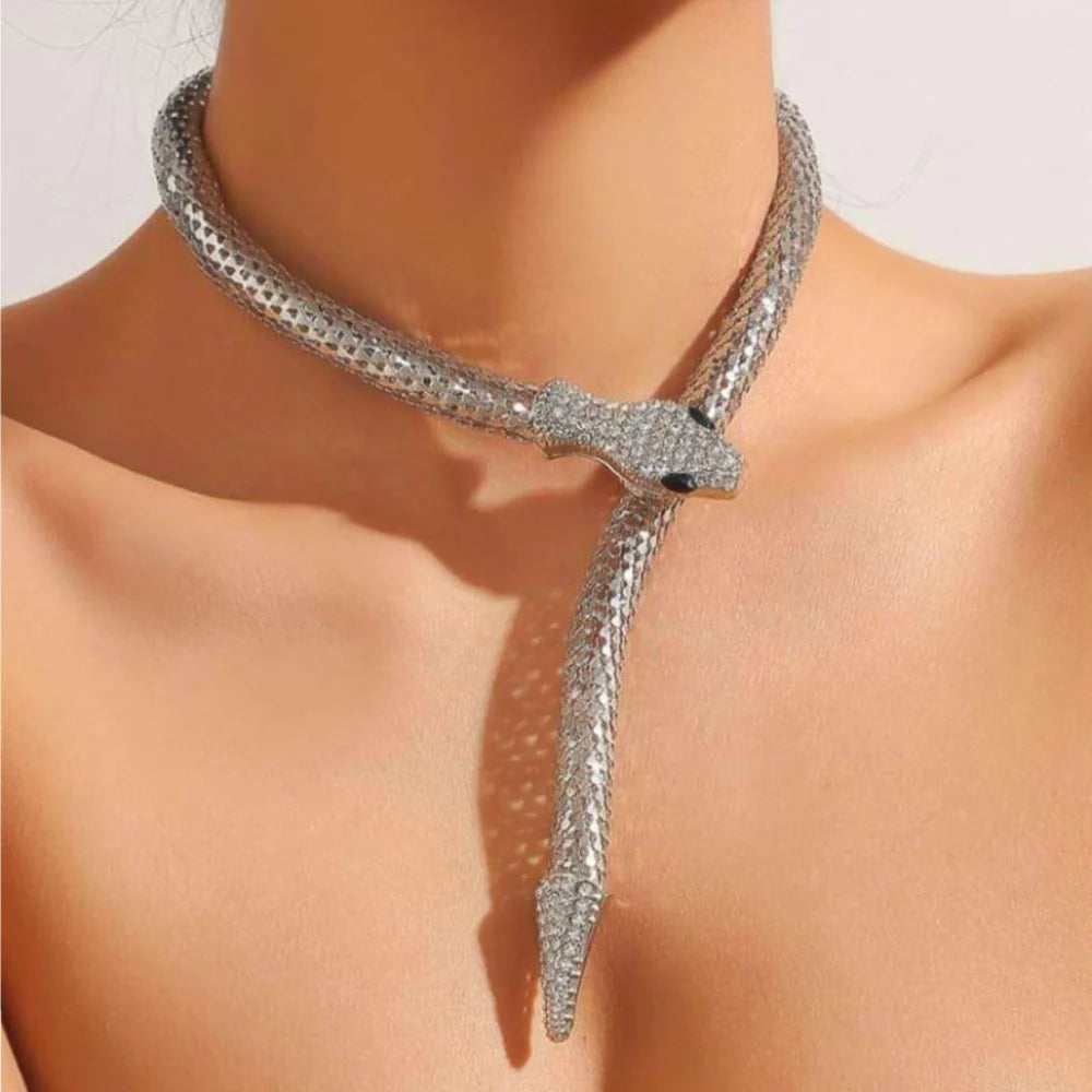Posh Glimmer Snake Necklace