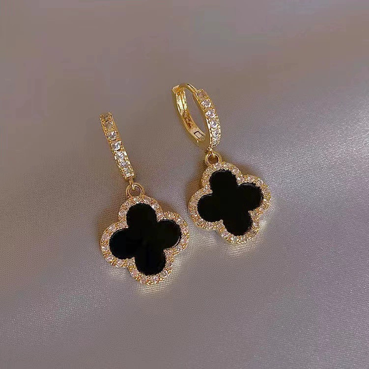 Posh Glimmer New Design Fashion Four Clover Gold Earrings 2025 Lucky Diamond Hoop Earrings High-grade Women's Jewelry Retro Classy Earrings