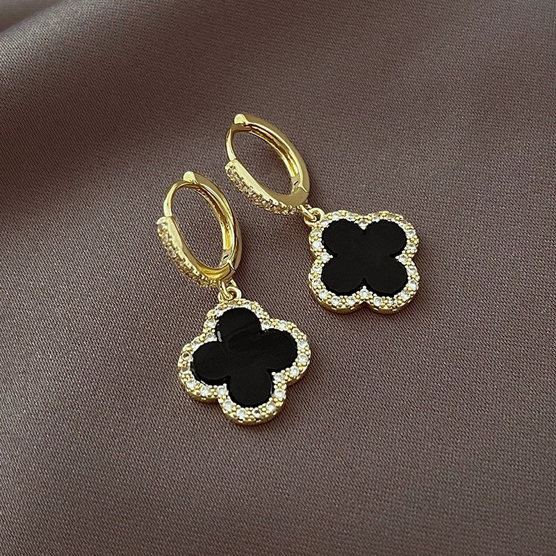 Posh Glimmer New Design Fashion Four Clover Gold Earrings 2025 Lucky Diamond Hoop Earrings High-grade Women's Jewelry Retro Classy Earrings
