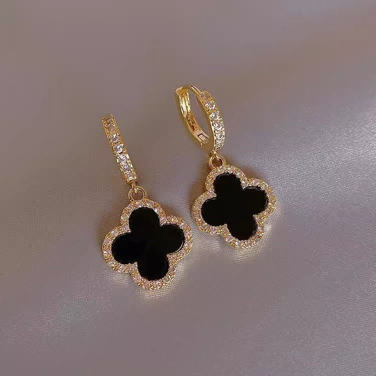 Posh Glimmer New Design Fashion Four Clover Gold Earrings 2025 Lucky Diamond Hoop Earrings High-grade Women's Jewelry Retro Classy Earrings