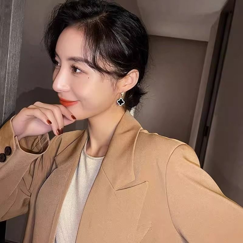 Posh Glimmer New Design Fashion Four Clover Gold Earrings 2025 Lucky Diamond Hoop Earrings High-grade Women's Jewelry Retro Classy Earrings